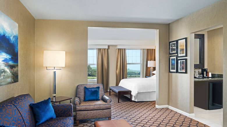 <b>Sheraton Sonoma County - Petaluma Suite</b>. Images powered by <a href="https://www.leonardoworldwide.com/" title="Leonardo Worldwide" target="_blank">Leonardo</a>.