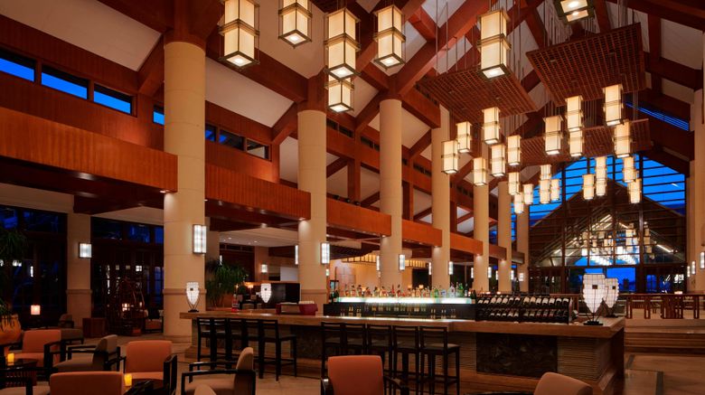 <b>Sheraton Sanya Resort Lobby</b>. Images powered by <a href=https://www.travelagewest.com/Hotels/Sanya-China/