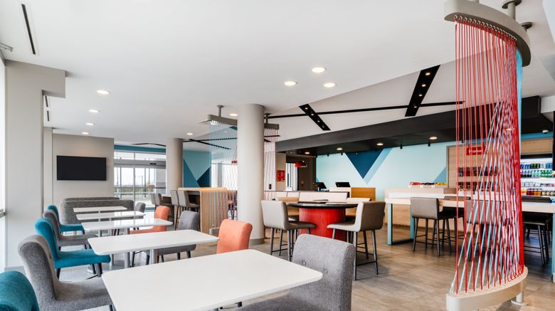 <b>avid Hotel Toronto - Vaughan Southwest Restaurant</b>. Images powered by <a href="https://www.leonardoworldwide.com/" title="Leonardo Worldwide" target="_blank">Leonardo</a>.