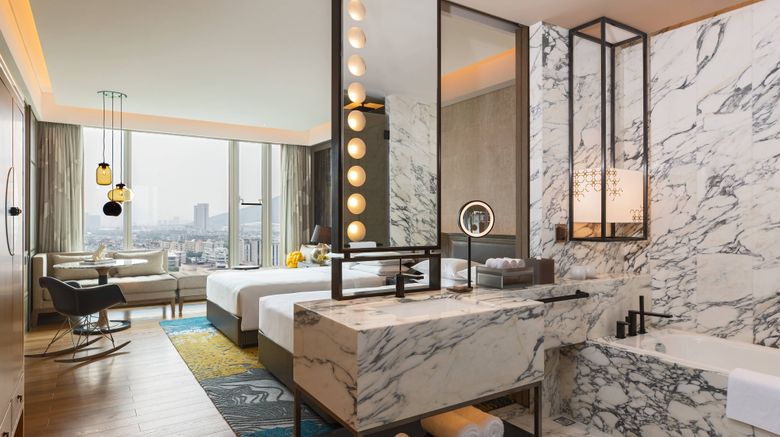 <b>Renaissance Hangzhou Northeast Hotel Room</b>. Images powered by <a href="https://www.leonardoworldwide.com/" title="Leonardo Worldwide" target="_blank">Leonardo</a>.