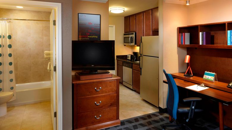 <b>TownePlace Suites by Marriott Houston Suite</b>. Images powered by <a href="https://www.leonardoworldwide.com/" title="Leonardo Worldwide" target="_blank">Leonardo</a>.