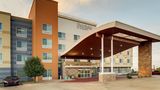 Fairfield Inn & Suites Hutchinson Exterior