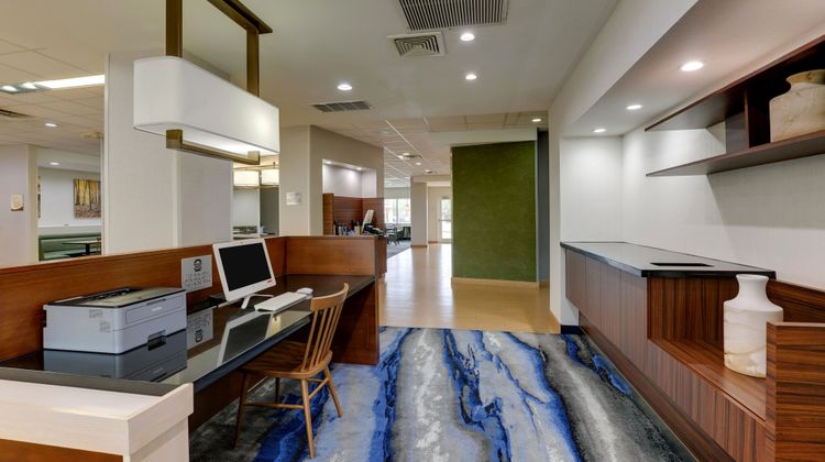 Fairfield Inn & Suites Hutchinson Other