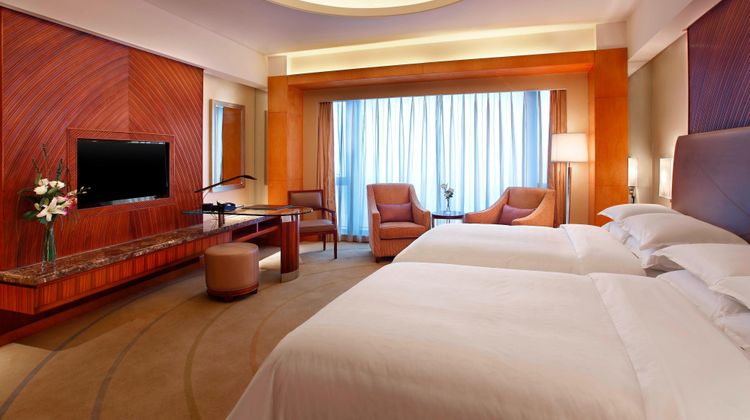 Sheraton Jinzhou Hotel Room