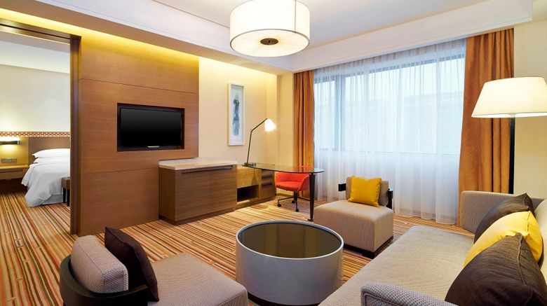 <b>Four Points by Sheraton Guilin, Lingui Room</b>. Images powered by <a href="https://www.leonardoworldwide.com/" title="Leonardo Worldwide" target="_blank">Leonardo</a>.