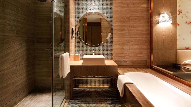 <b>Four Points by Sheraton Luohe Room</b>. Images powered by <a href="https://www.leonardoworldwide.com/" title="Leonardo Worldwide" target="_blank">Leonardo</a>.