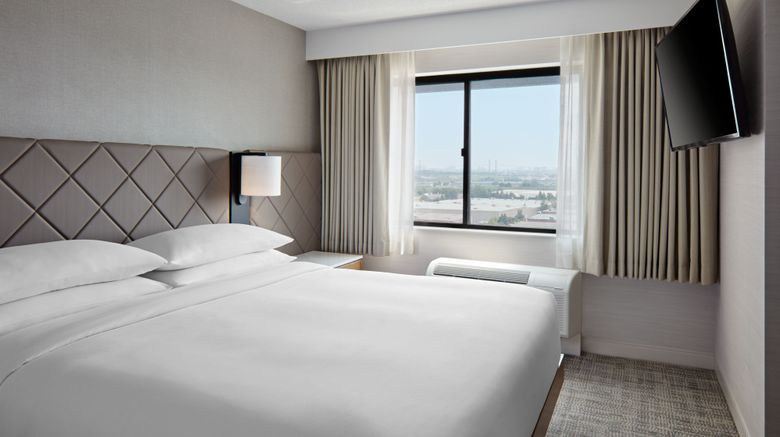 <b>Delta Toronto Markham Suite</b>. Images powered by <a href="https://www.leonardoworldwide.com/" title="Leonardo Worldwide" target="_blank">Leonardo</a>.