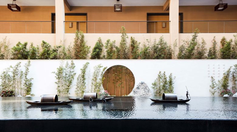 <b>Sheraton Maoming Romantic Beach Resort Exterior</b>. Images powered by <a href="https://www.leonardoworldwide.com/" title="Leonardo Worldwide" target="_blank">Leonardo</a>.