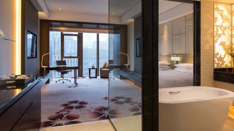 <b>Renaissance Nanjing Olympic Centre Hotel Room</b>. Images powered by <a href="https://www.leonardoworldwide.com/" title="Leonardo Worldwide" target="_blank">Leonardo</a>.