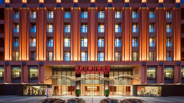 Imperial Mansion Marriott Executive Apts Exterior