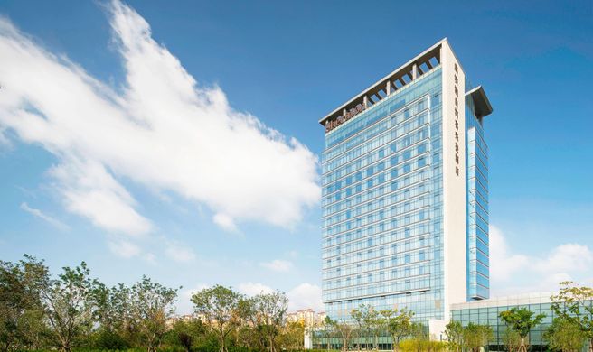 Sheraton Langfang Chaobai River Hotel Exterior