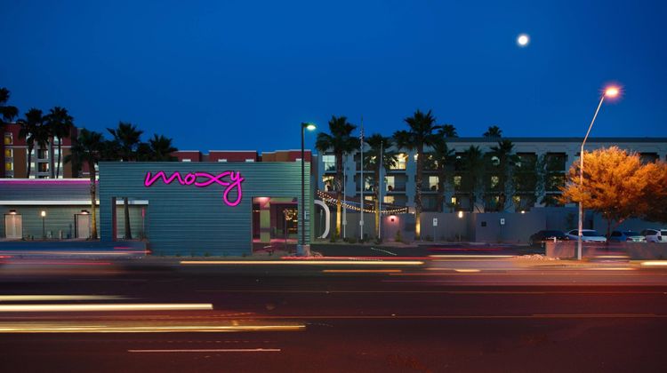 MOXY Phoenix Tempe Exterior