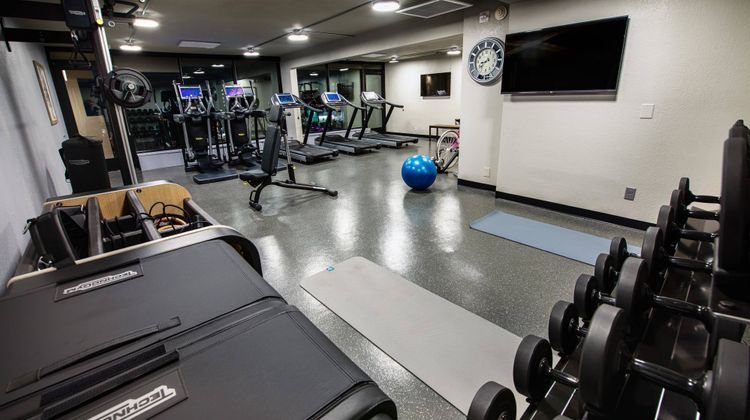 MOXY Phoenix Tempe Health Club