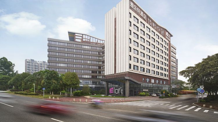 aloft Guangzhou University Park Exterior