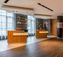 Courtyard by Marriott Cologne Lobby