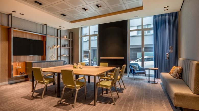 <b>Courtyard by Marriott Cologne Meeting</b>. Images powered by <a href="https://www.leonardoworldwide.com/" title="Leonardo Worldwide" target="_blank">Leonardo</a>.