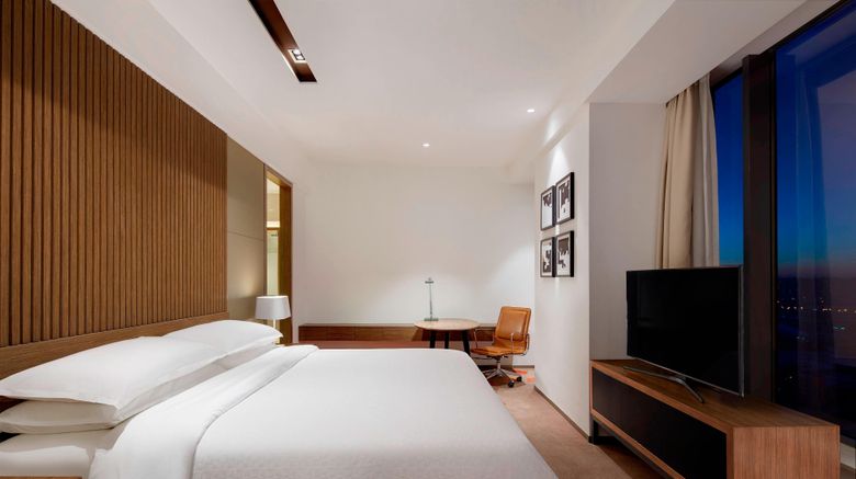 <b>Four Points by Sheraton Hi-Tech Zone Room</b>. Images powered by <a href="https://www.leonardoworldwide.com/" title="Leonardo Worldwide" target="_blank">Leonardo</a>.