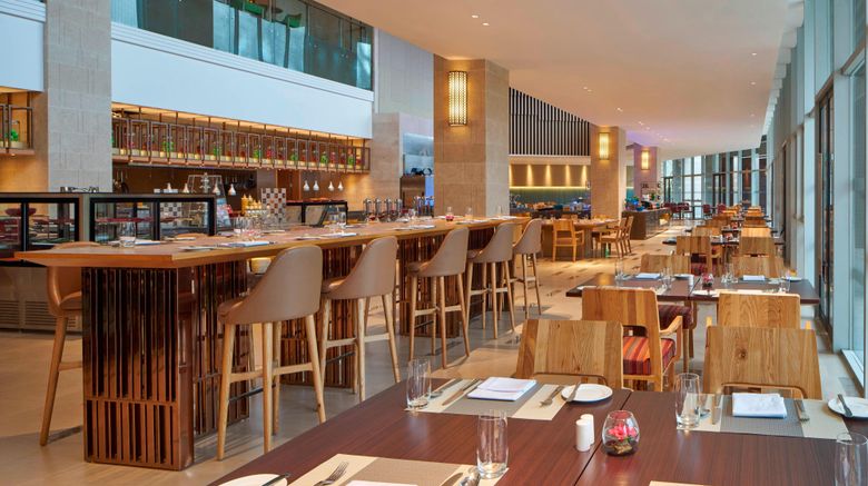 <b>Four Points by Sheraton, Pujiang Resort Restaurant</b>. Images powered by <a href="https://www.leonardoworldwide.com/" title="Leonardo Worldwide" target="_blank">Leonardo</a>.