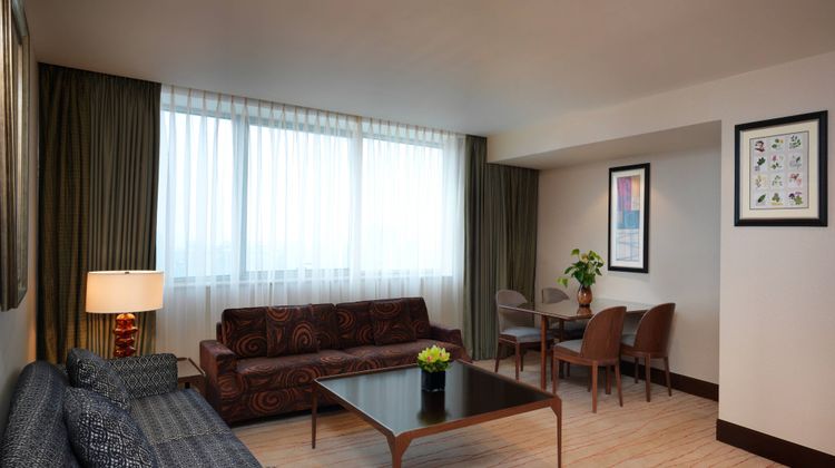 Four Points by Sheraton Shanghai, Daning Room
