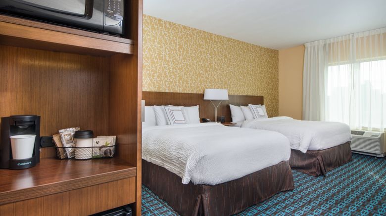 <b>Fairfield Inn & Suites Dayton Downtown Room</b>. Images powered by <a href="https://www.leonardoworldwide.com/" title="Leonardo Worldwide" target="_blank">Leonardo</a>.