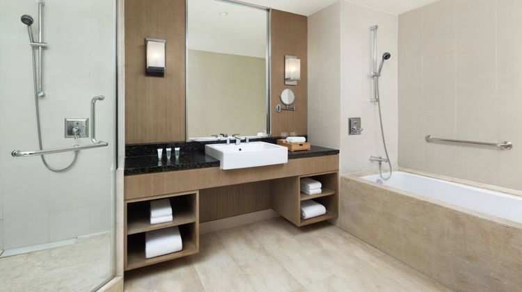 Courtyard By Marriott Kunshan Room