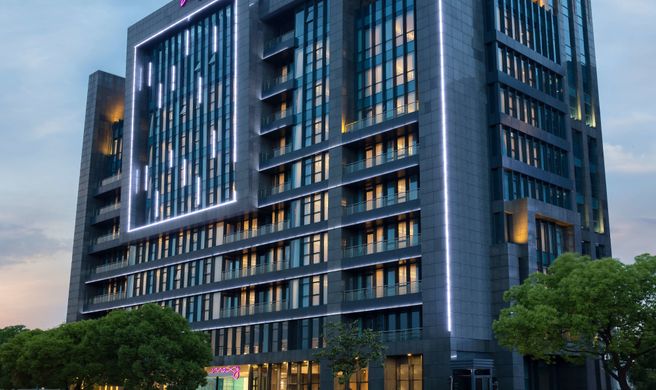 Moxy Shanghai Hongqiao CBD Exterior