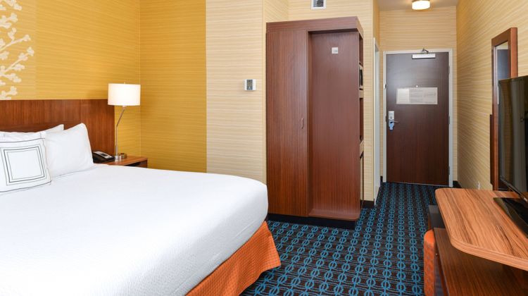 Fairfield Inn & Suites Gallup Room