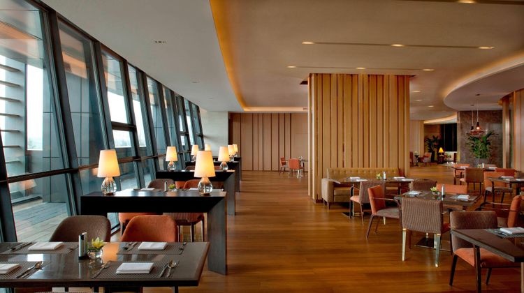 The OCT Harbour- Marriott Exec Apts Restaurant