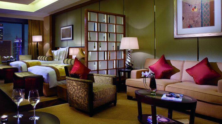 <b>The Ritz-Carlton, Shenzhen Suite</b>. Images powered by <a href="https://www.leonardoworldwide.com/" title="Leonardo Worldwide" target="_blank">Leonardo</a>.