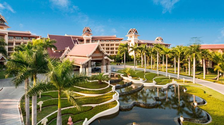Sheraton Grand Xishuangbanna Hotel Lobby