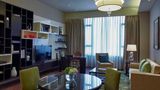 Marriott Exec Apts The Lakeview Room