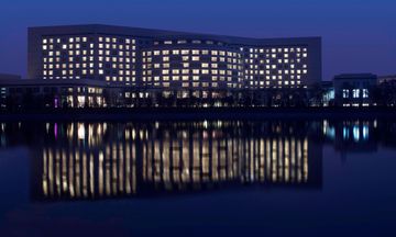 Marriott Exec Apts The Lakeview