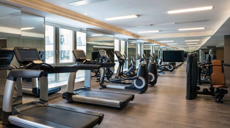 Courtyard Tianjin Hongqiao Health Club