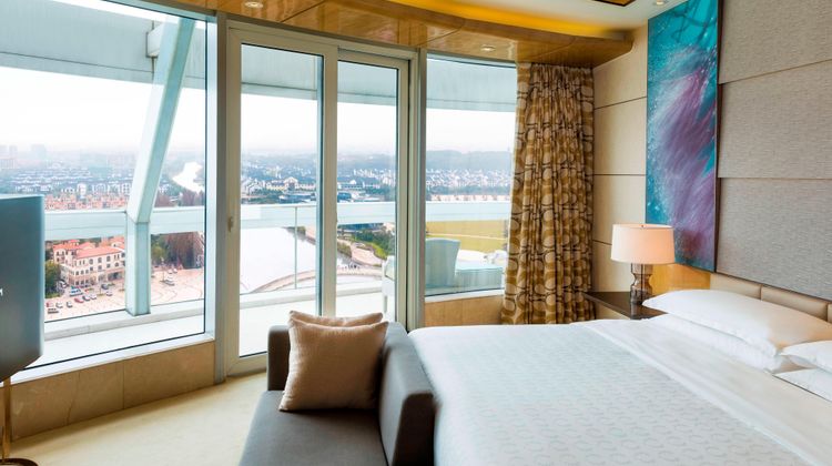 Sheraton Huzhou Hot Spring Resort Room