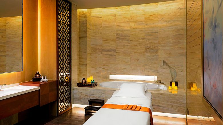 <b>Sheraton Huzhou Hot Spring Resort Spa</b>. Images powered by <a href="https://www.leonardoworldwide.com/" title="Leonardo Worldwide" target="_blank">Leonardo</a>.
