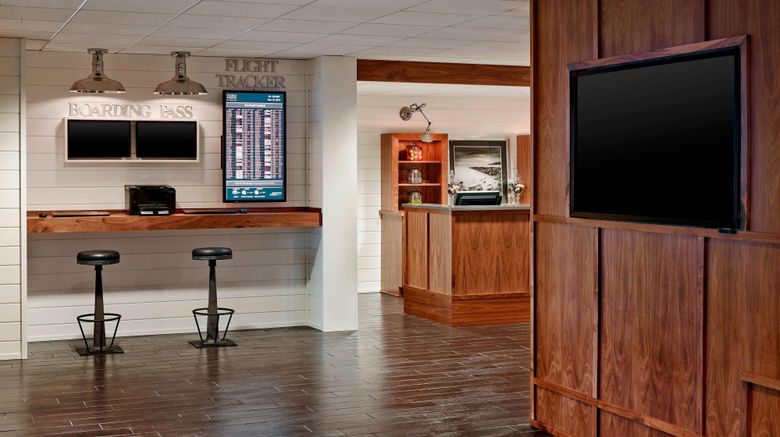 <b>Four Points by Sheraton Mall of America Lobby</b>. Images powered by <a href="https://www.leonardoworldwide.com/" title="Leonardo Worldwide" target="_blank">Leonardo</a>.