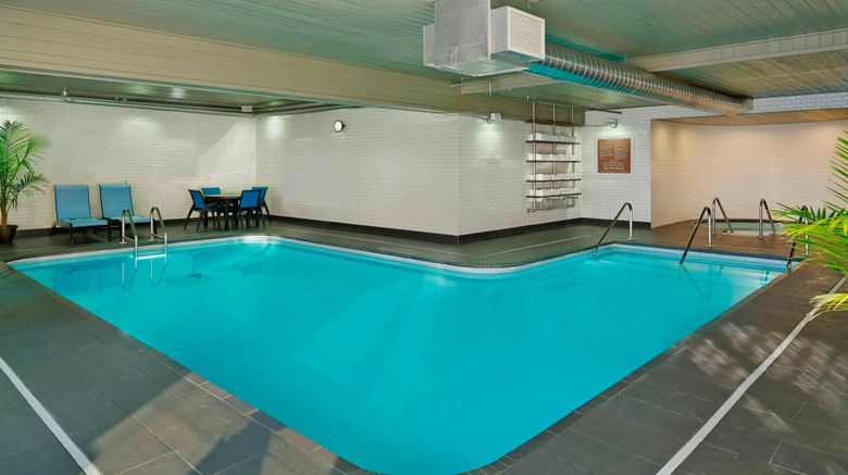 <b>Four Points by Sheraton Mall of America Pool</b>. Images powered by <a href="https://www.leonardoworldwide.com/" title="Leonardo Worldwide" target="_blank">Leonardo</a>.