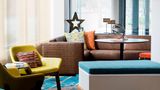 <b>Residence Inn Boston Watertown Lobby</b>. Images powered by <a href="https://www.leonardoworldwide.com/" title="Leonardo Worldwide" target="_blank">Leonardo</a>.