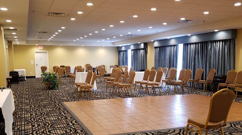<b>Red Roof Inn Atlanta Airport NE-Conley Meeting</b>. Images powered by <a href="https://www.leonardoworldwide.com/" title="Leonardo Worldwide" target="_blank">Leonardo</a>.