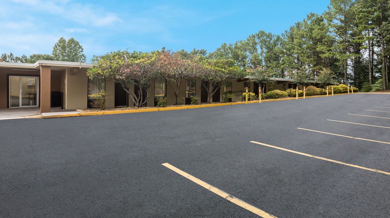 <b>Red Roof Inn Atlanta Airport NE-Conley Exterior</b>. Images powered by <a href="https://www.leonardoworldwide.com/" title="Leonardo Worldwide" target="_blank">Leonardo</a>.