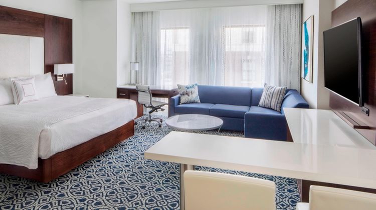 Residence Inn Stamford Downtown Suite