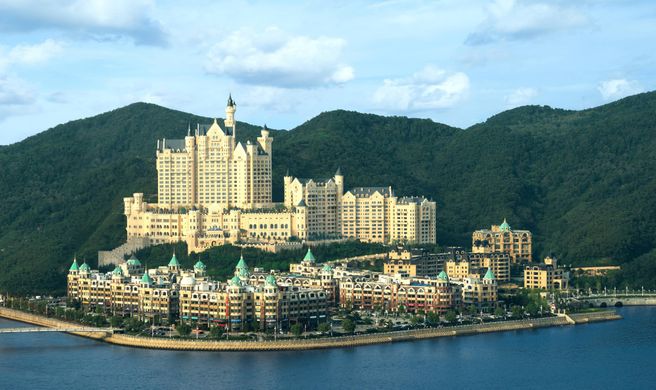The Castle Hotel, a Luxury Collection Hotel Exterior