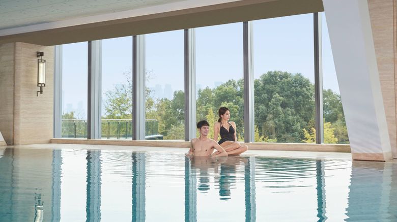 <b>Hangzhou Marriott Hotel Qianjiang Pool</b>. Images powered by <a href="https://www.leonardoworldwide.com/" title="Leonardo Worldwide" target="_blank">Leonardo</a>.
