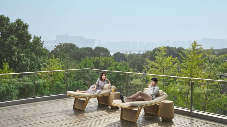 <b>Hangzhou Marriott Hotel Qianjiang Pool</b>. Images powered by <a href="https://www.leonardoworldwide.com/" title="Leonardo Worldwide" target="_blank">Leonardo</a>.