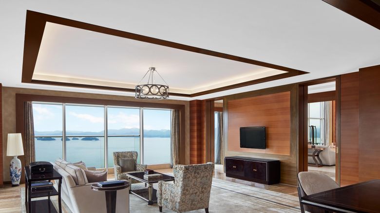 <b>Sheraton Qiandao Lake Resort Suite</b>. Images powered by <a href="https://www.leonardoworldwide.com/" title="Leonardo Worldwide" target="_blank">Leonardo</a>.