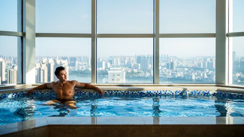 <b>Renaissance Huizhou Hotel Recreation</b>. Images powered by <a href="https://www.leonardoworldwide.com/" title="Leonardo Worldwide" target="_blank">Leonardo</a>.