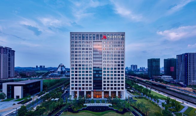 Wuhan Marriott Hotel Optics Valley Exterior