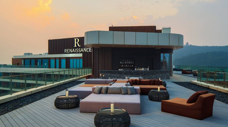 <b>Renaissance Suzhou Taihu Lake Hotel Restaurant</b>. Images powered by <a href="https://www.leonardoworldwide.com/" title="Leonardo Worldwide" target="_blank">Leonardo</a>.
