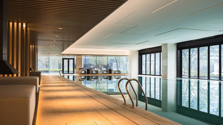 <b>Renaissance Suzhou Taihu Lake Hotel Pool</b>. Images powered by <a href="https://www.leonardoworldwide.com/" title="Leonardo Worldwide" target="_blank">Leonardo</a>.