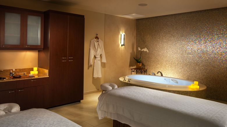 <b>Westin Ka'anapali Ocean Resort Villas N Spa</b>. Images powered by <a href="https://www.leonardoworldwide.com/" title="Leonardo Worldwide" target="_blank">Leonardo</a>.